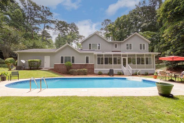 101 Cascade Road, Columbus, GA 31904