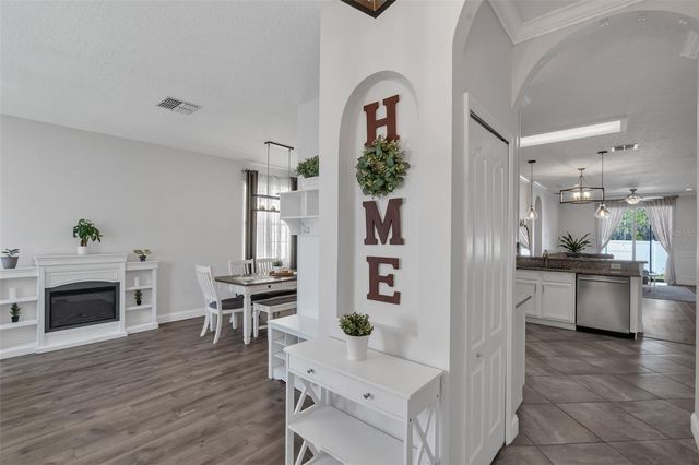 10023 SHADOW CREEK DRIVE, Orlando, FL 32832