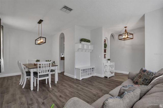 10023 SHADOW CREEK DRIVE, Orlando, FL 32832