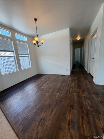 4 Katy, San Fernando, CA 91345