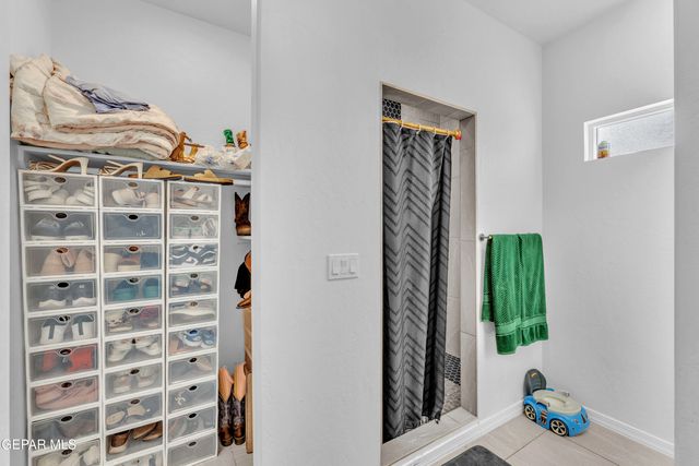 11720 FLOR PRECIOSA, Socorro, TX 79927