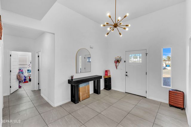 11720 FLOR PRECIOSA, Socorro, TX 79927