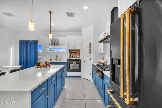 11720 FLOR PRECIOSA, Socorro, TX 79927