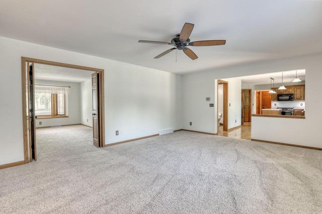 N106W7580 Chatham STREET, Cedarburg, WI 53012