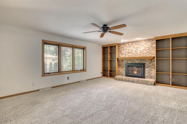 N106W7580 Chatham STREET, Cedarburg, WI 53012