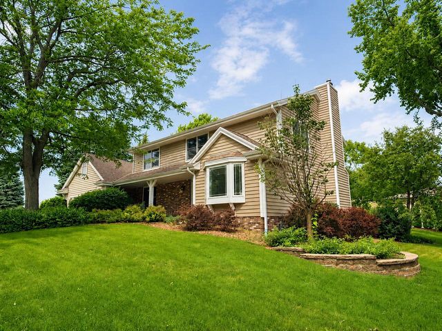 N106W7580 Chatham STREET, Cedarburg, WI 53012