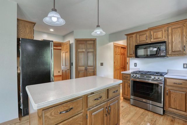 N106W7580 Chatham STREET, Cedarburg, WI 53012