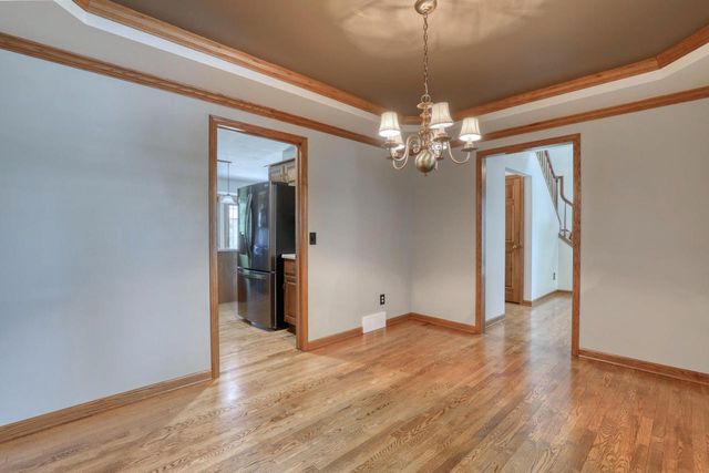N106W7580 Chatham STREET, Cedarburg, WI 53012