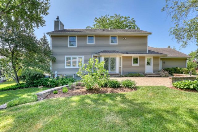 N106W7580 Chatham STREET, Cedarburg, WI 53012