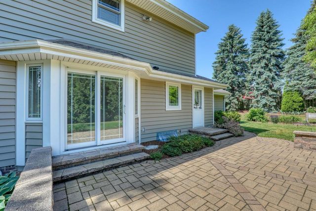 N106W7580 Chatham STREET, Cedarburg, WI 53012
