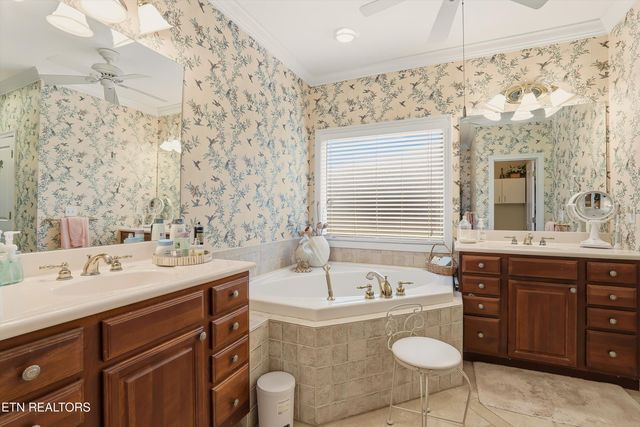 2227 Ivy Ridge Lane, Maryville, TN 37801