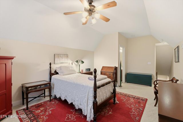 2227 Ivy Ridge Lane, Maryville, TN 37801