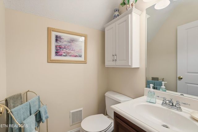 2227 Ivy Ridge Lane, Maryville, TN 37801