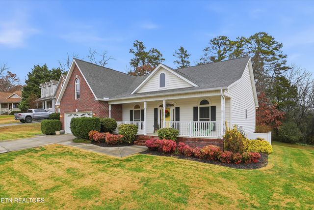 2227 Ivy Ridge Lane, Maryville, TN 37801