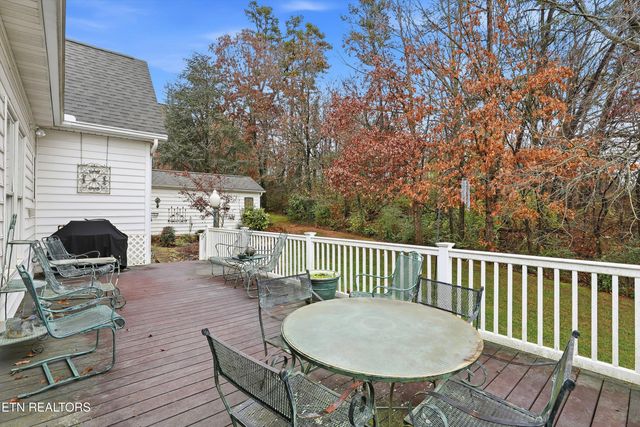 2227 Ivy Ridge Lane, Maryville, TN 37801