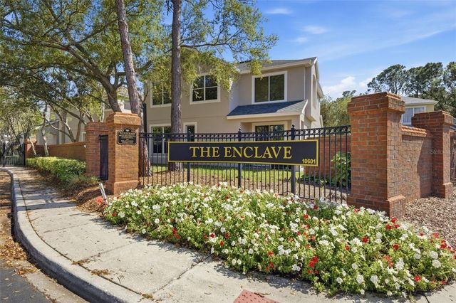 10505 CRANLEIGH COURT, Tampa, FL 33626