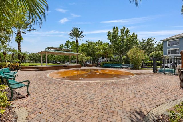 10505 CRANLEIGH COURT, Tampa, FL 33626