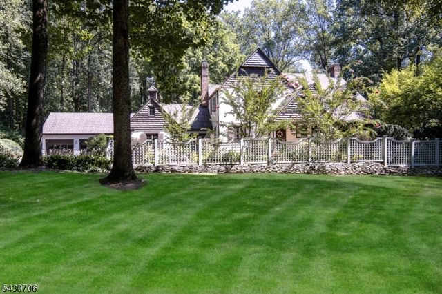 620 Van Beuren Rd, Harding Twp., NJ 07960