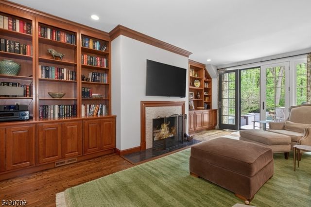 620 Van Beuren Rd, Harding Twp., NJ 07960