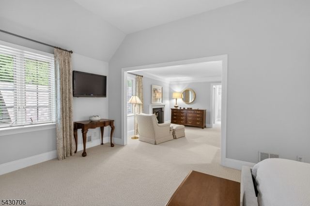 620 Van Beuren Rd, Harding Twp., NJ 07960