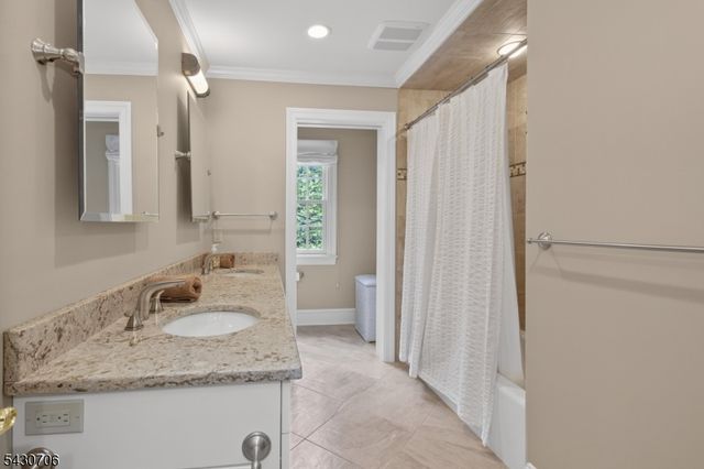 620 Van Beuren Rd, Harding Twp., NJ 07960