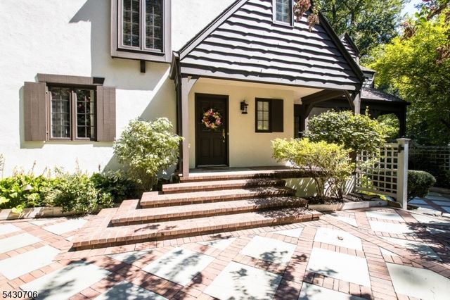 620 Van Beuren Rd, Harding Twp., NJ 07960