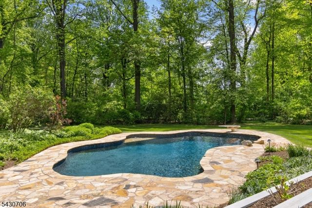 620 Van Beuren Rd, Harding Twp., NJ 07960