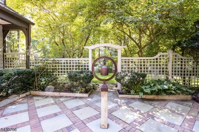 620 Van Beuren Rd, Harding Twp., NJ 07960
