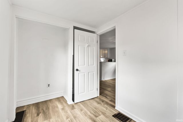 2521 Kenwood Avenue, Fort Wayne, IN 46805