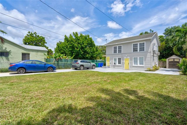 227 SW 30th Ave B, Miami, FL 33135