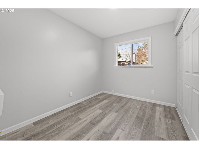 3031 Se 120TH Ave, Portland, OR 97266