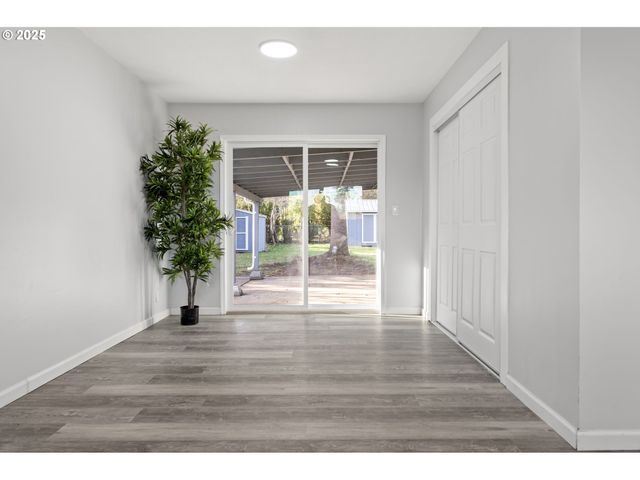 3031 Se 120TH Ave, Portland, OR 97266