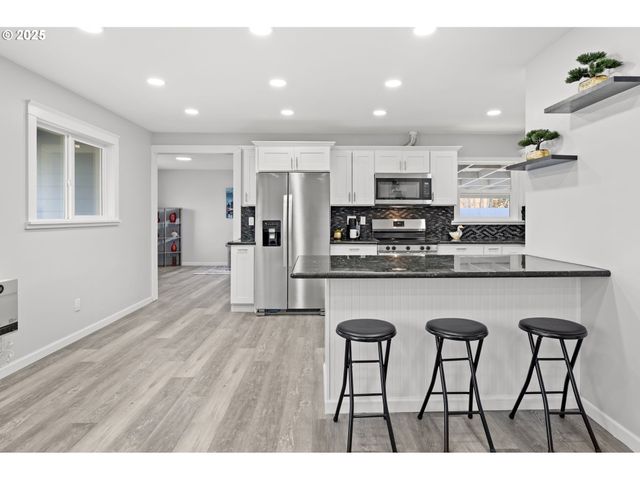 3031 Se 120TH Ave, Portland, OR 97266