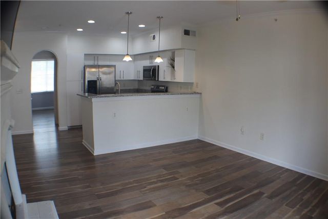 11203 Ranch Road 2222 1106, Austin, TX 78730