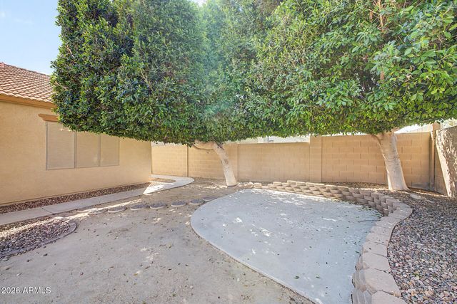 17468 W CROCUS Drive, Surprise, AZ 85388