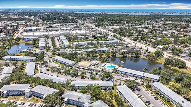 8305 111TH STREET 108, Seminole, FL 33772