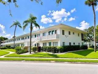 8305 111TH STREET 108, Seminole, FL 33772