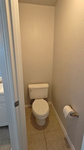 1312 Wentworth Drive, Lewisville, TX 75067