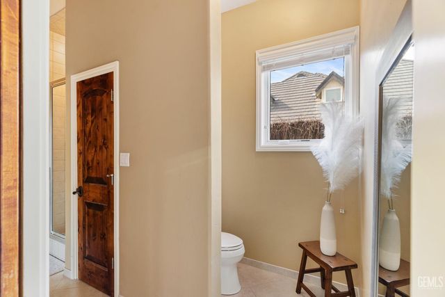 7919 Scarlet Maple Court, Bakersfield, CA 93308