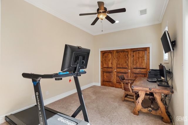 7919 Scarlet Maple Court, Bakersfield, CA 93308