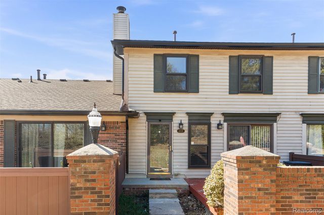 41009 Southwind Drive, Canton Charter Township, MI 48188