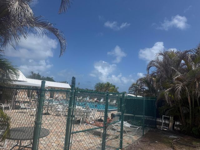 8479 SE Eagle Avenue, Hobe Sound, FL 33455