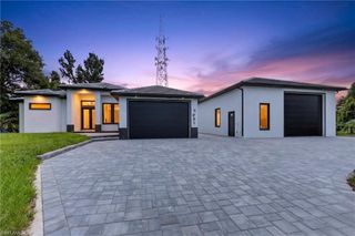 7961 Bartholomew DR, North Fort Myers, FL 33917