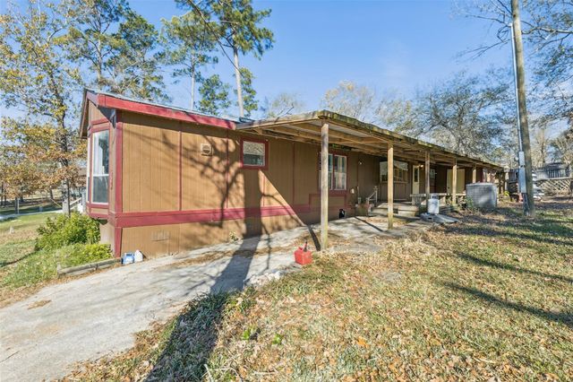 242 Pear Street, Livingston, TX 77351