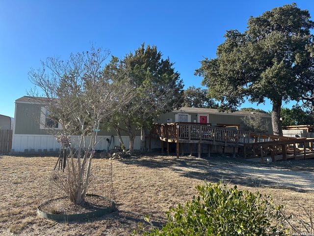 470 Pr 1519, Bandera, TX 78003