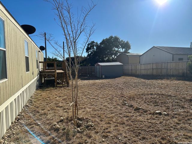 470 Pr 1519, Bandera, TX 78003