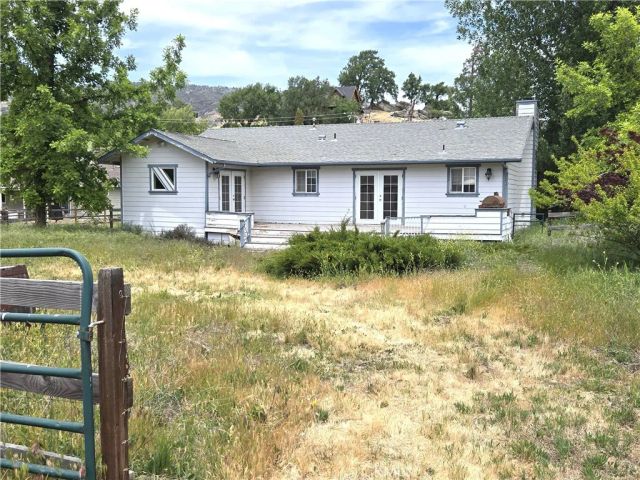 23441 Lakeview Drive, Tehachapi, CA 93581