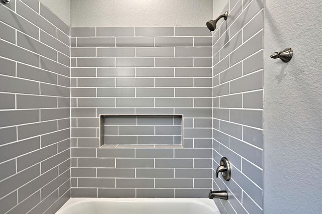 11911 Nelwood, Willis, TX 77318