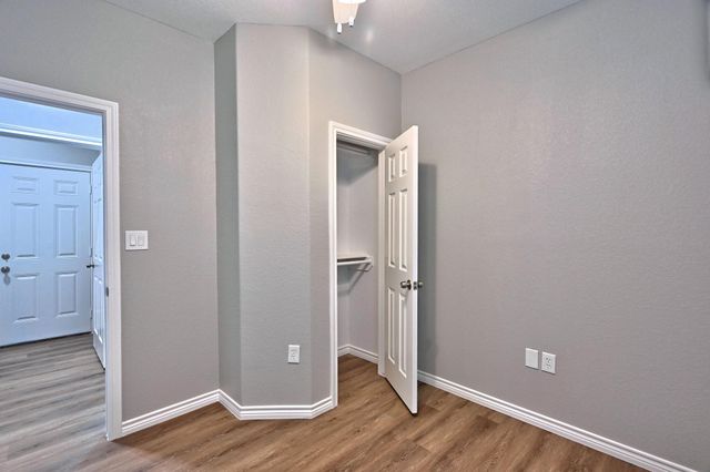 11911 Nelwood, Willis, TX 77318