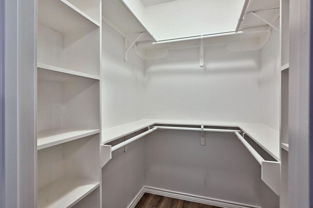 11911 Nelwood, Willis, TX 77318